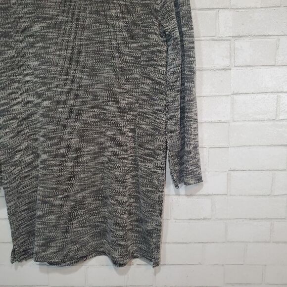 Foreign Exchange sweater - Picture 12 of 15